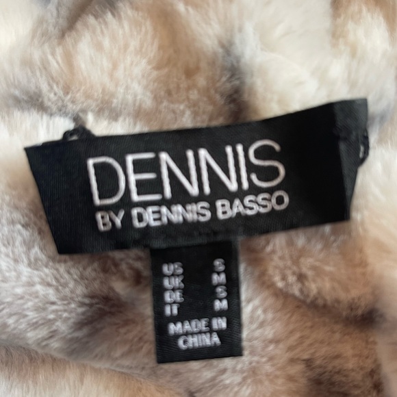 White Faux Fur Reversible Ling Puffer Coat - Sz Small - Picture 10 of 10